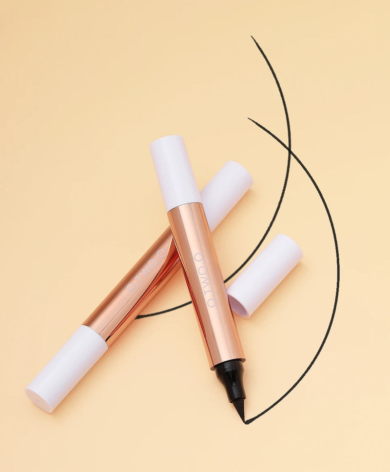 O.TWO.O  delineador selo preto líquido delineador caneta à prova dwaterproof água rápido seco double-ended eye liner lápis maquiagem para cosméticos femininos